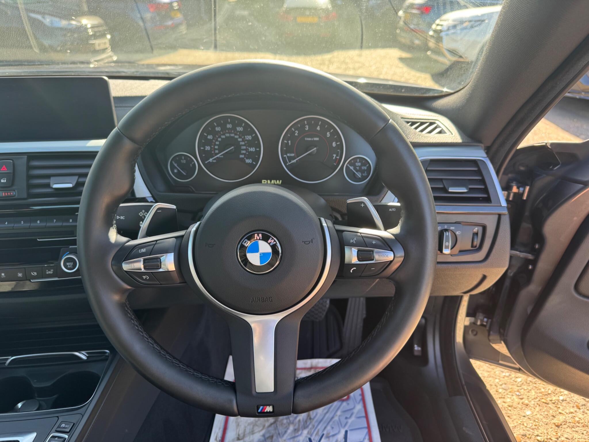 BMW 4 Series view 25