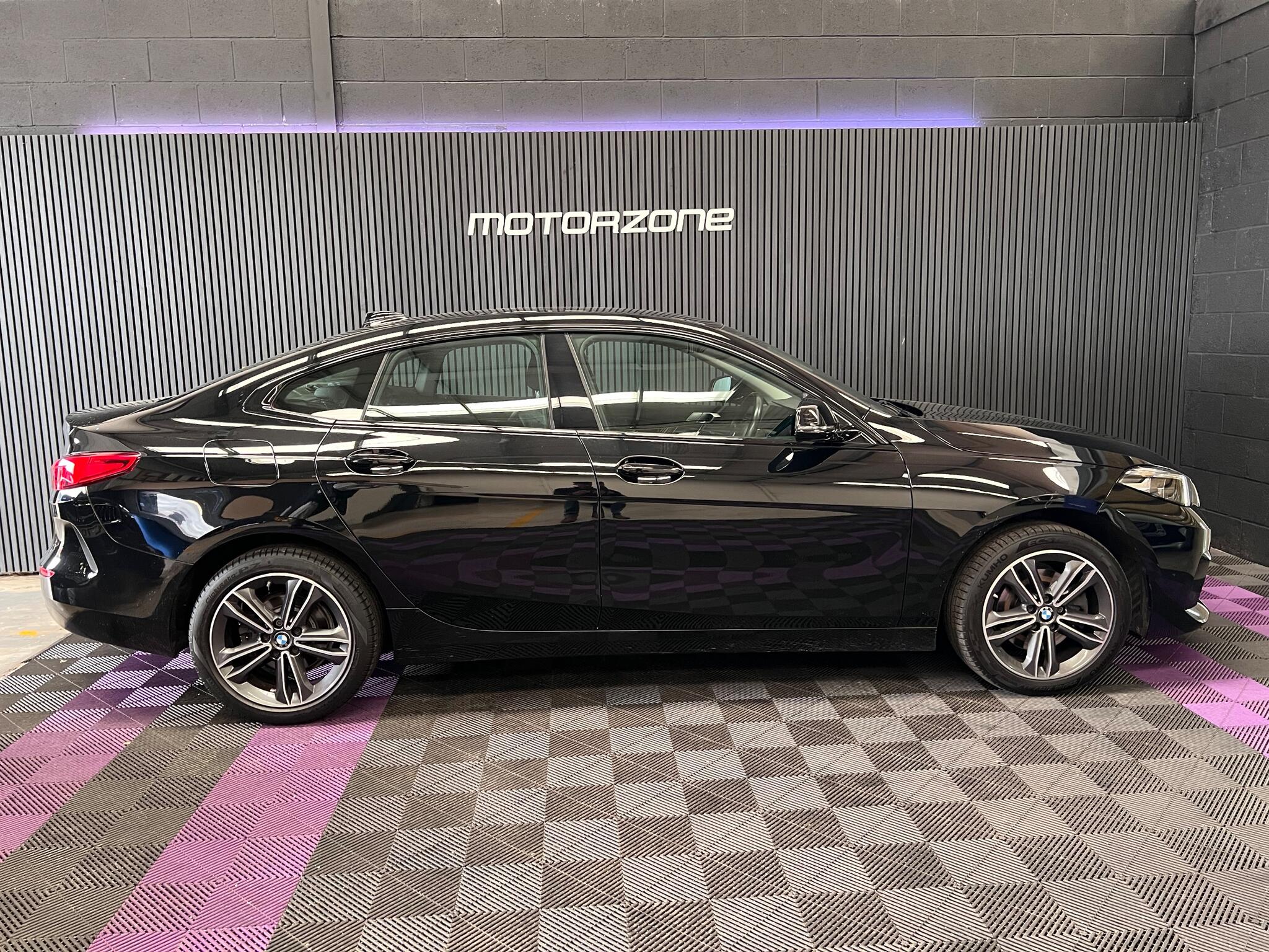 BMW 2 Series view 6