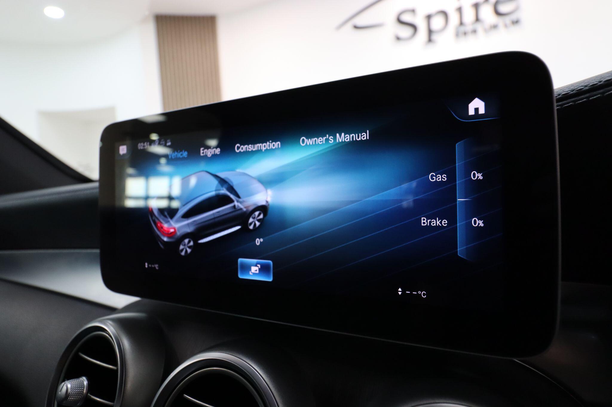 Mercedes-Benz GLC view 27