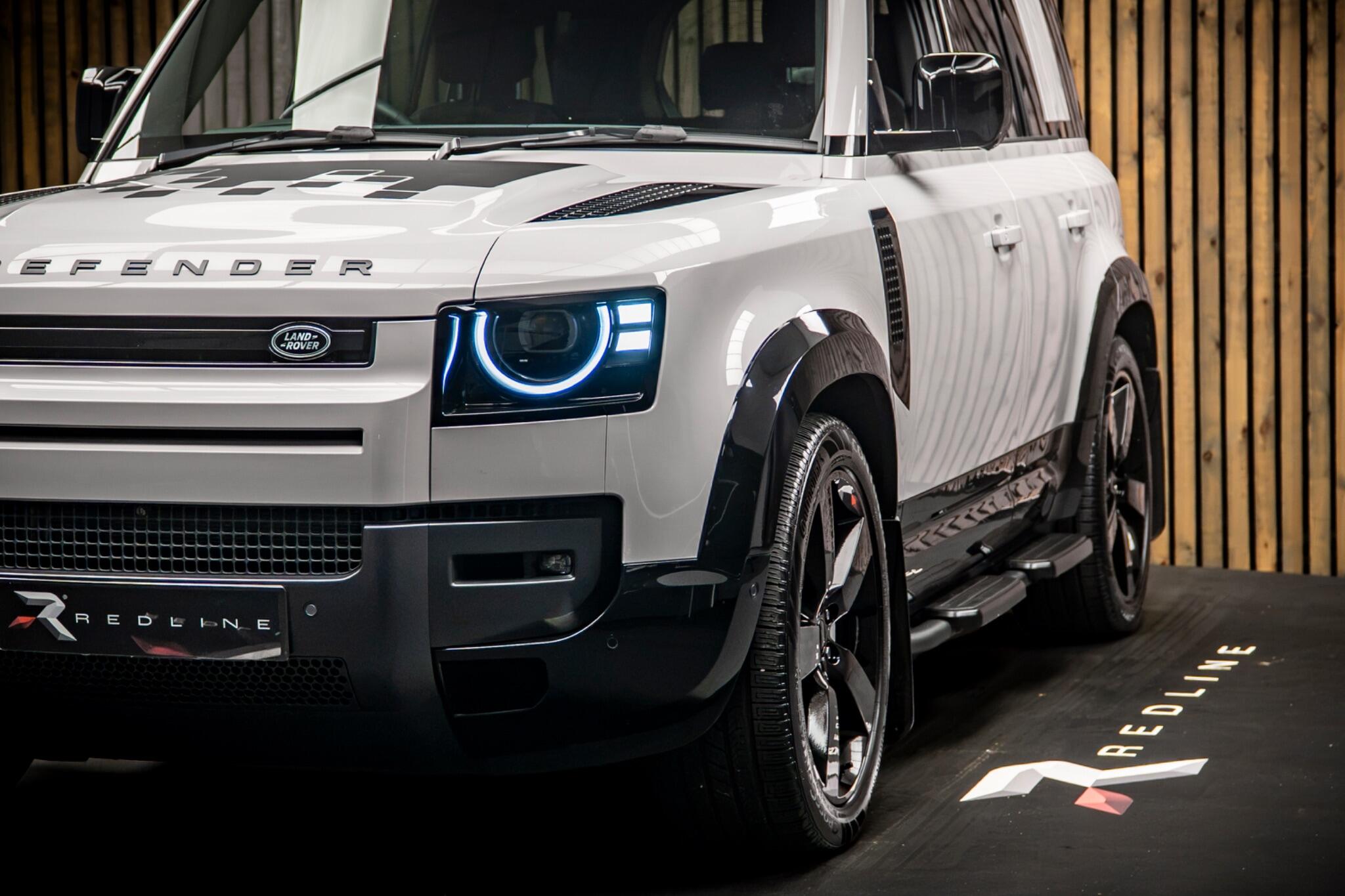 Land Rover Defender view 13