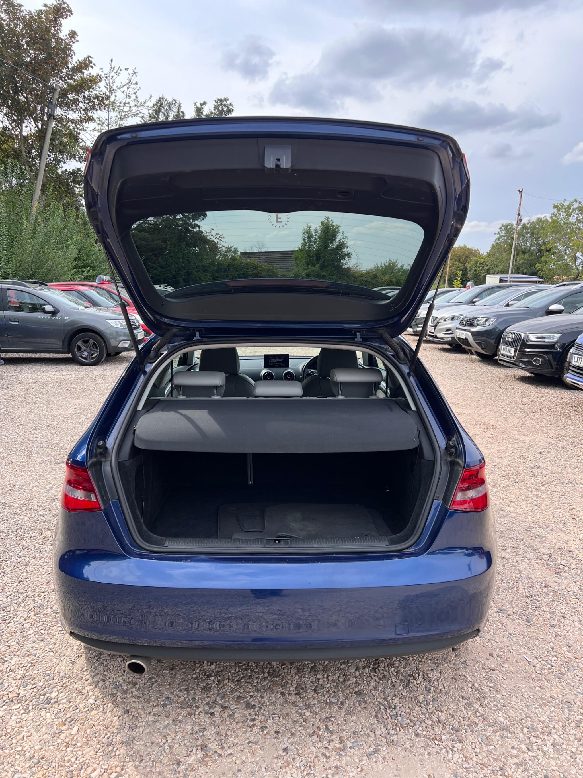 Audi A3 view 20
