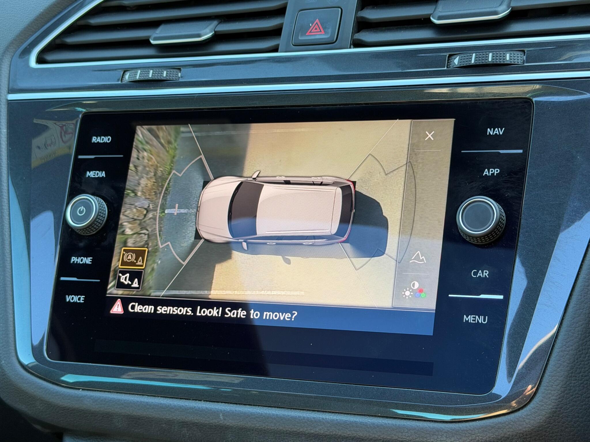 Volkswagen Tiguan view 39