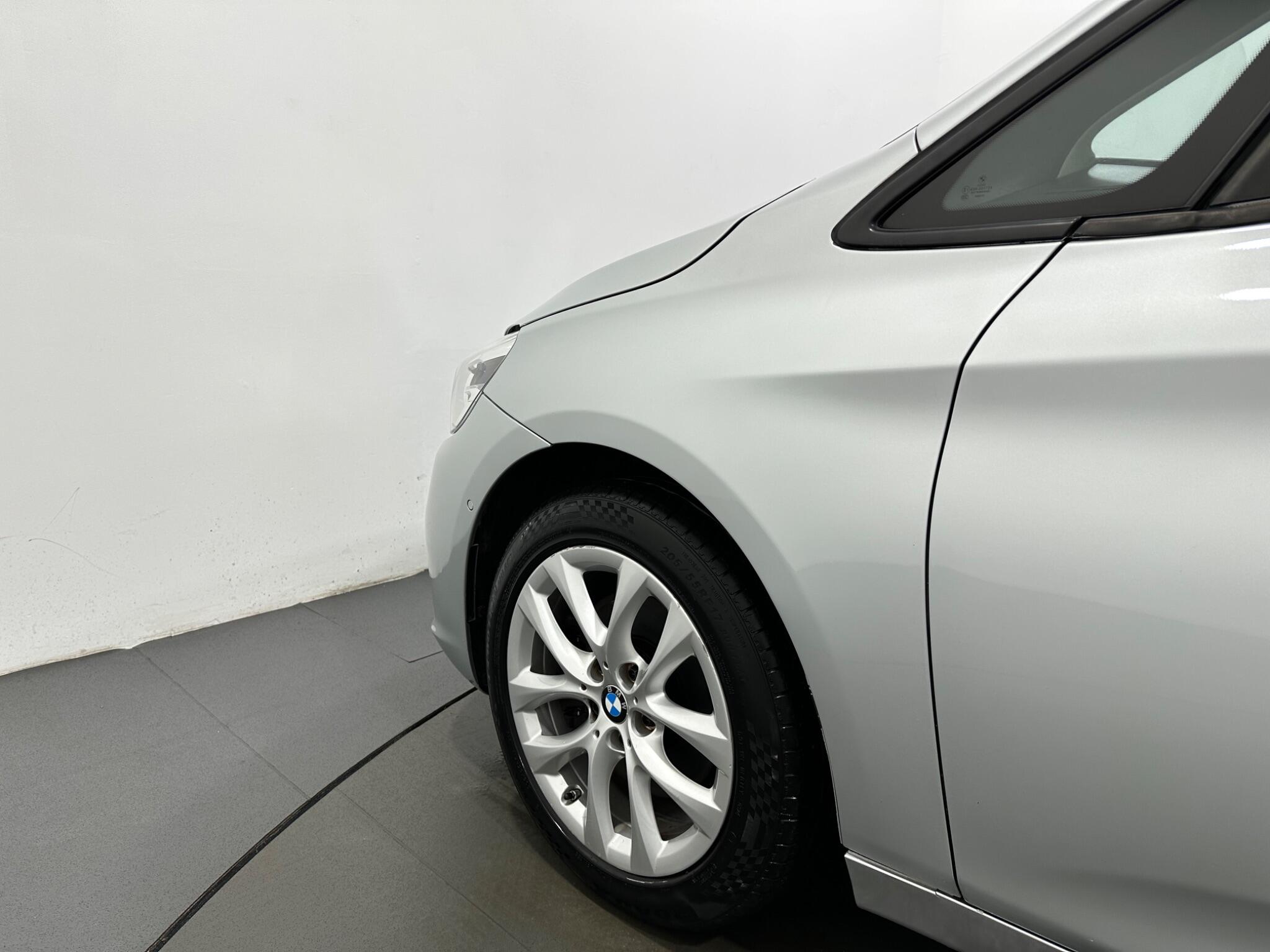BMW 2 Series view 49