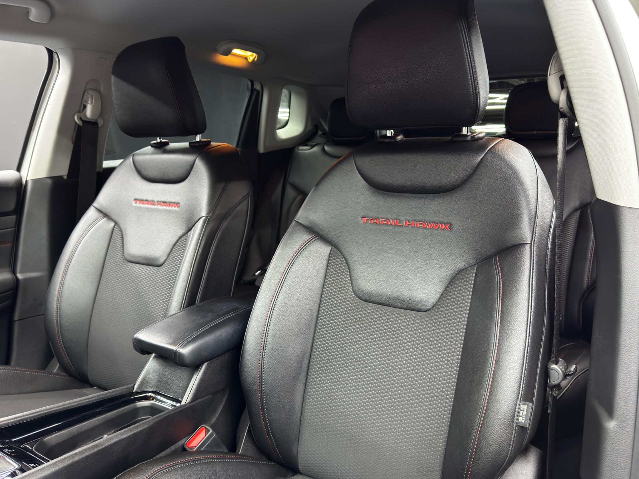 Jeep Compass view 14