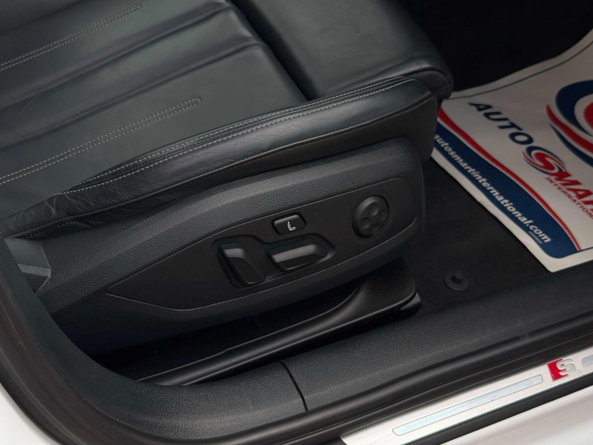 Audi A4 view 25