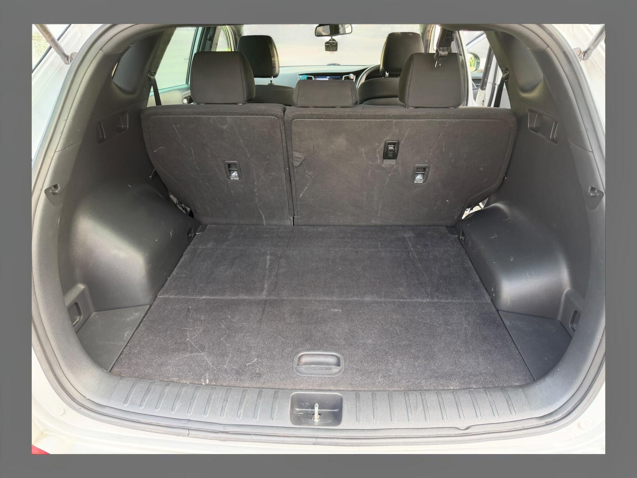 Hyundai Tucson view 18