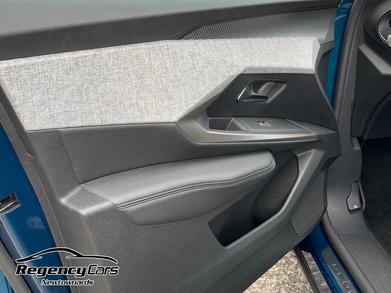 Peugeot 3008 view 23