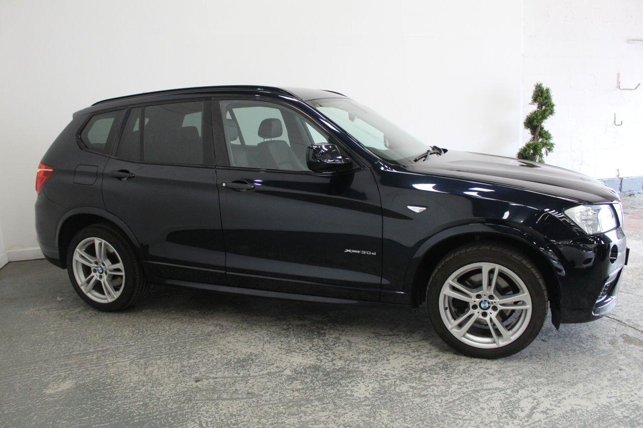 BMW X3 view 4