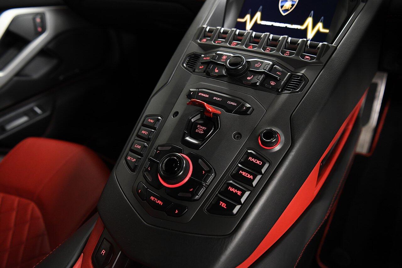 Lamborghini Aventador view 16
