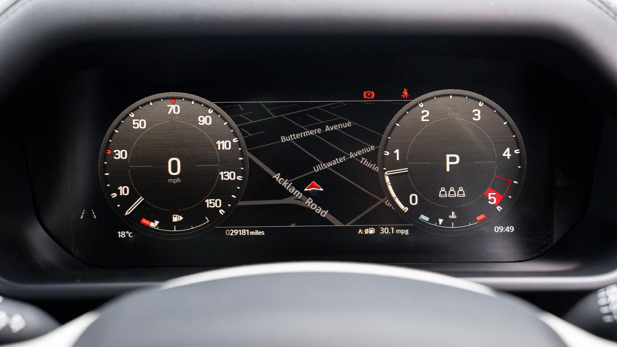 Land Rover Defender view 41