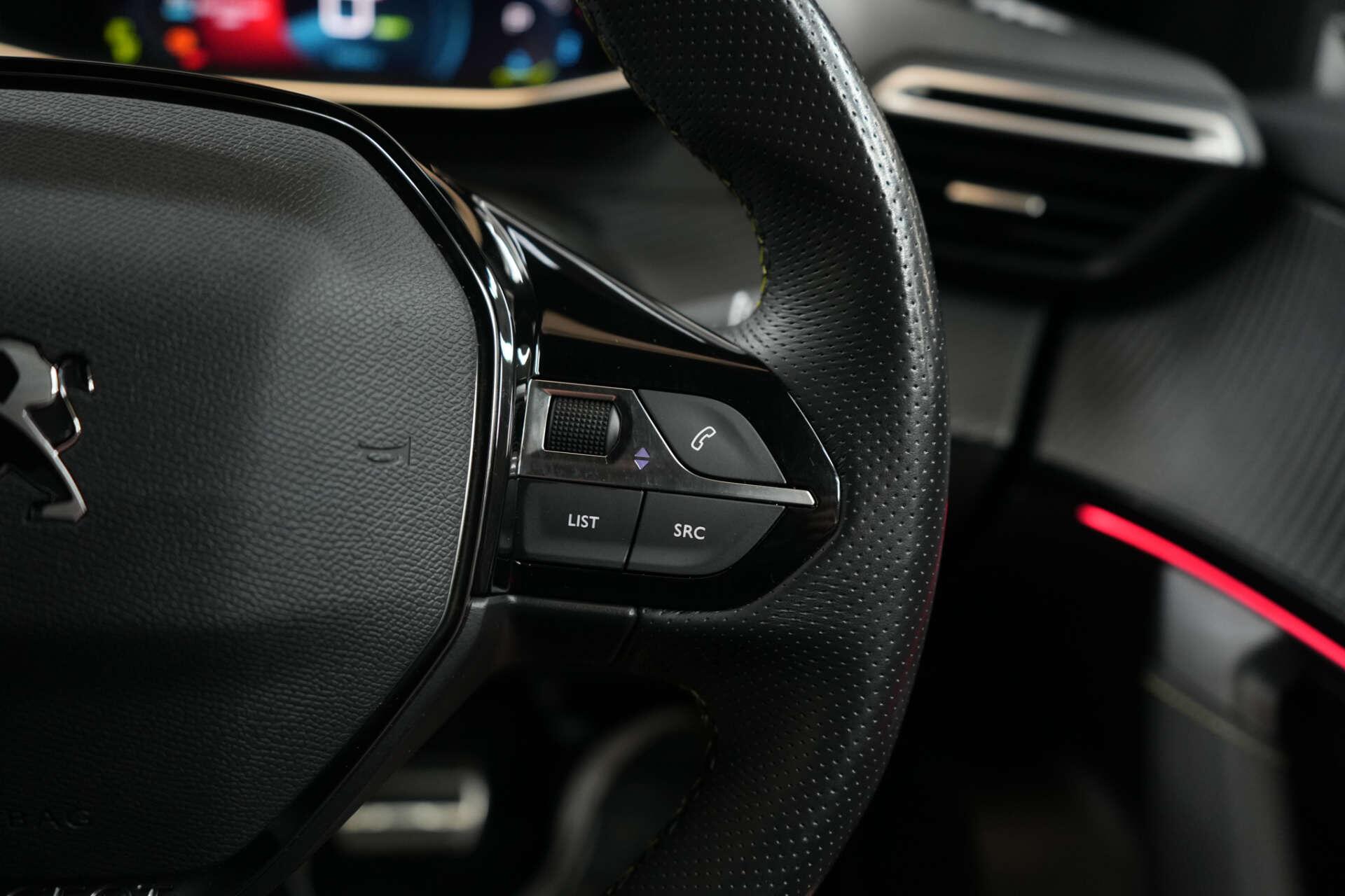 Peugeot e-2008 view 36