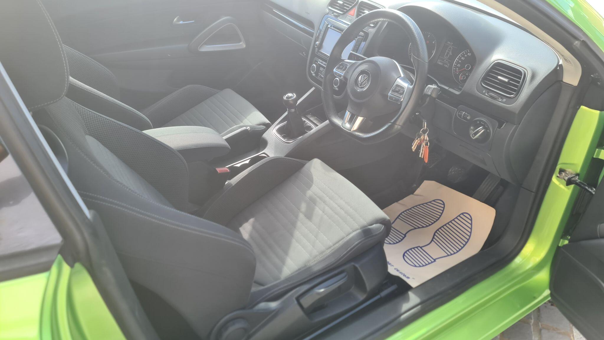 Volkswagen Scirocco view 21