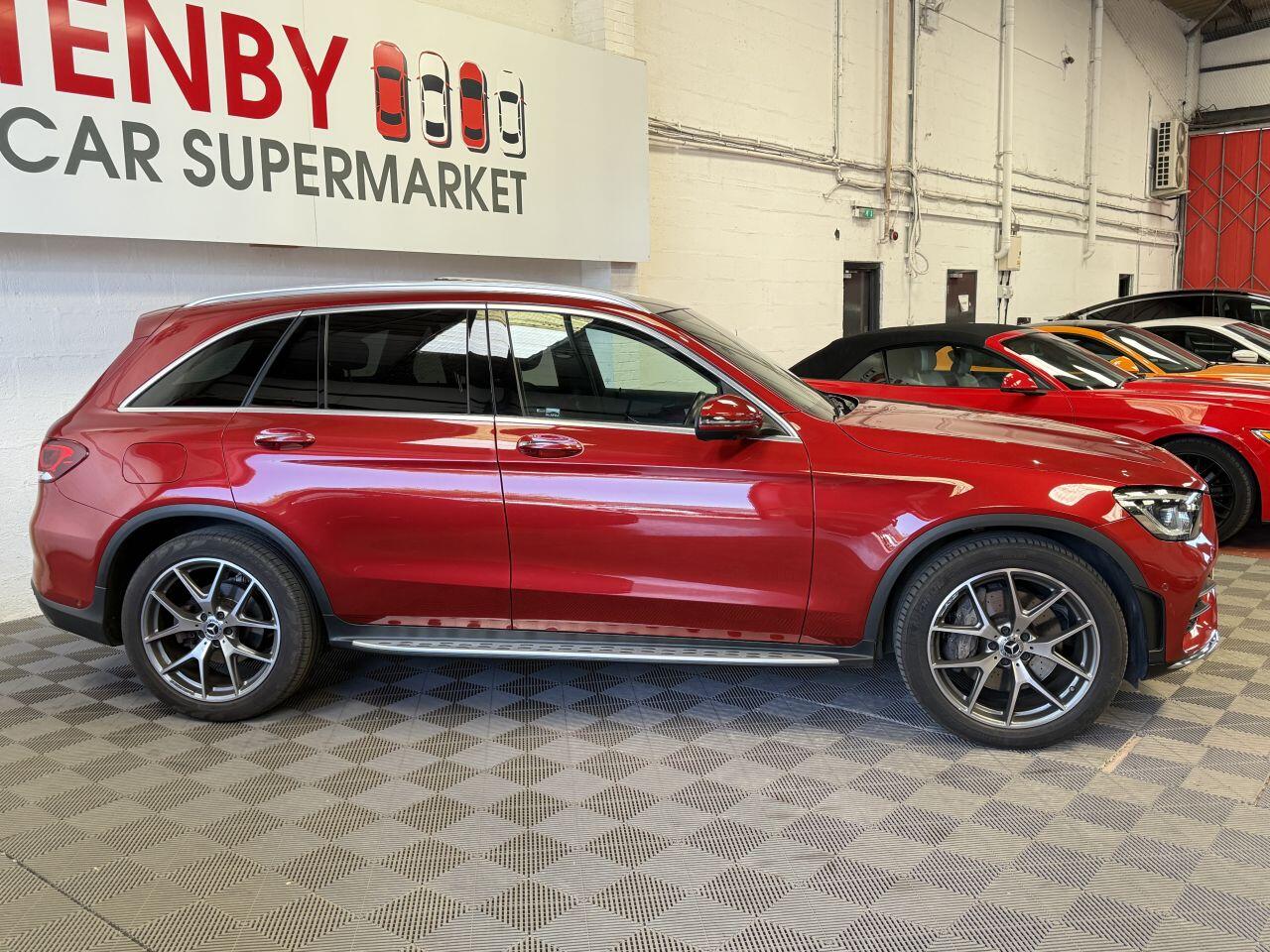 Mercedes-Benz GLC view 11