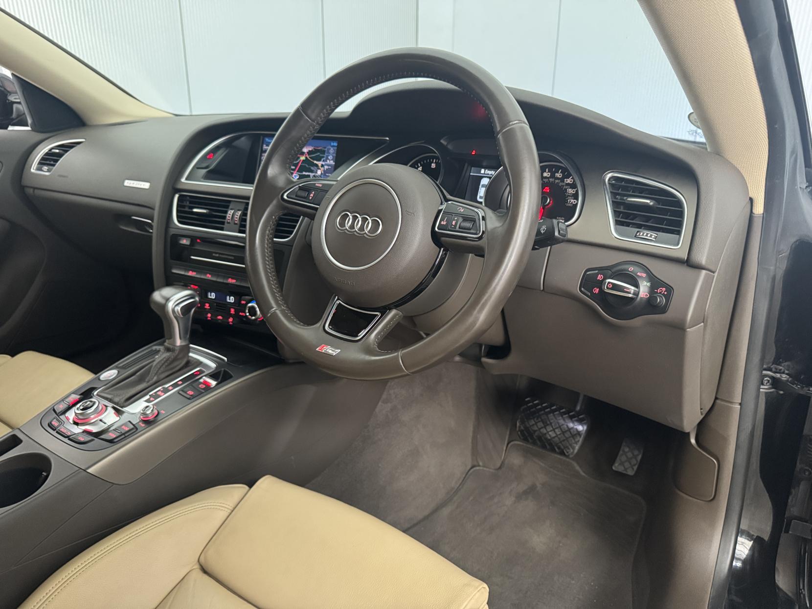 Audi A5 view 55