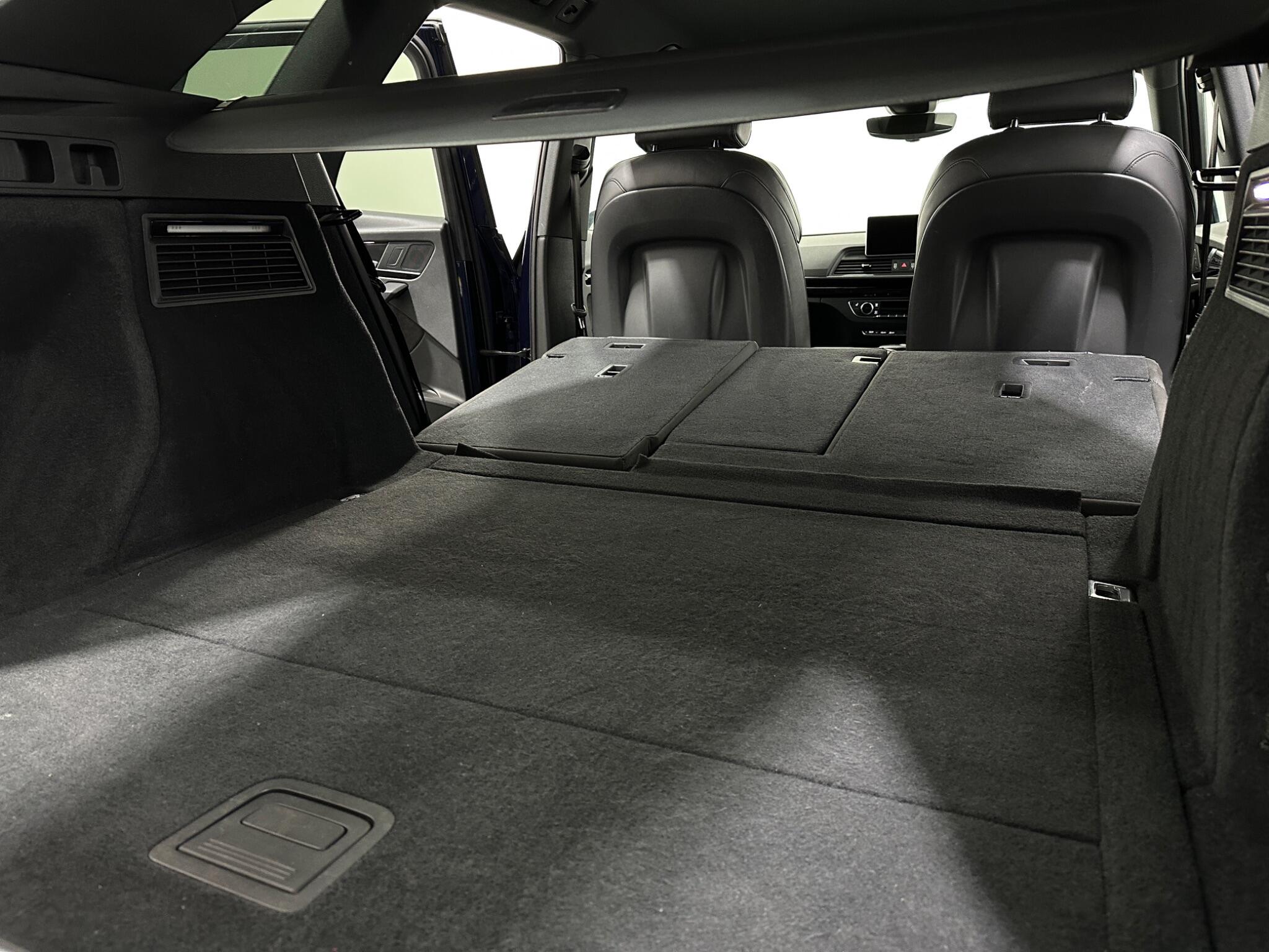 Audi Q5 view 44