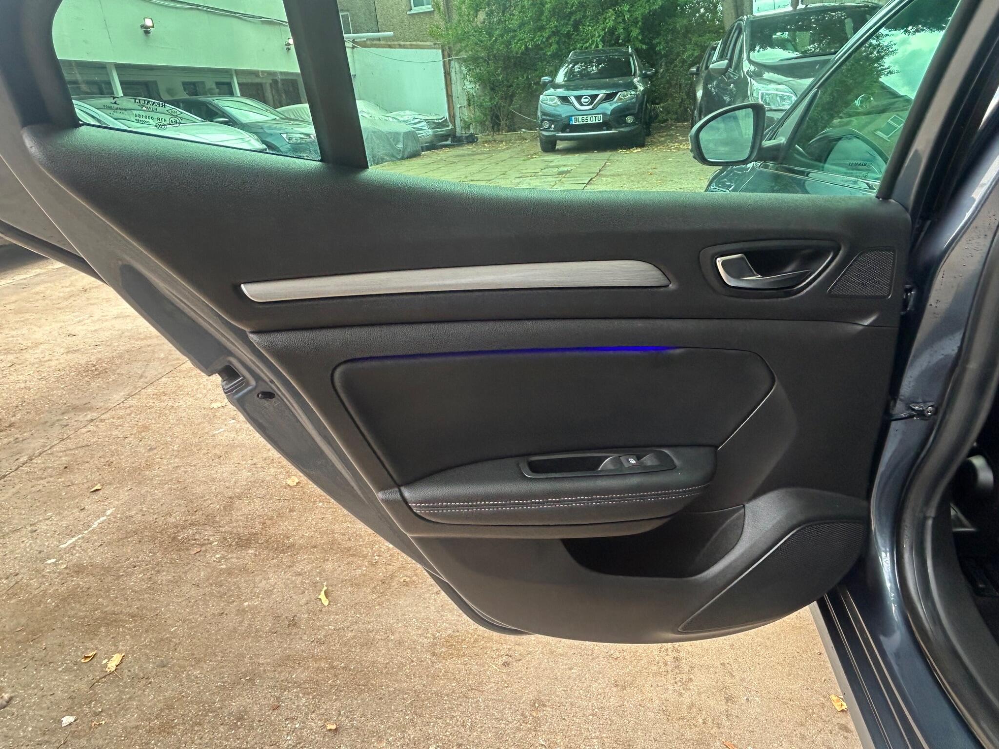 Renault Megane view 28