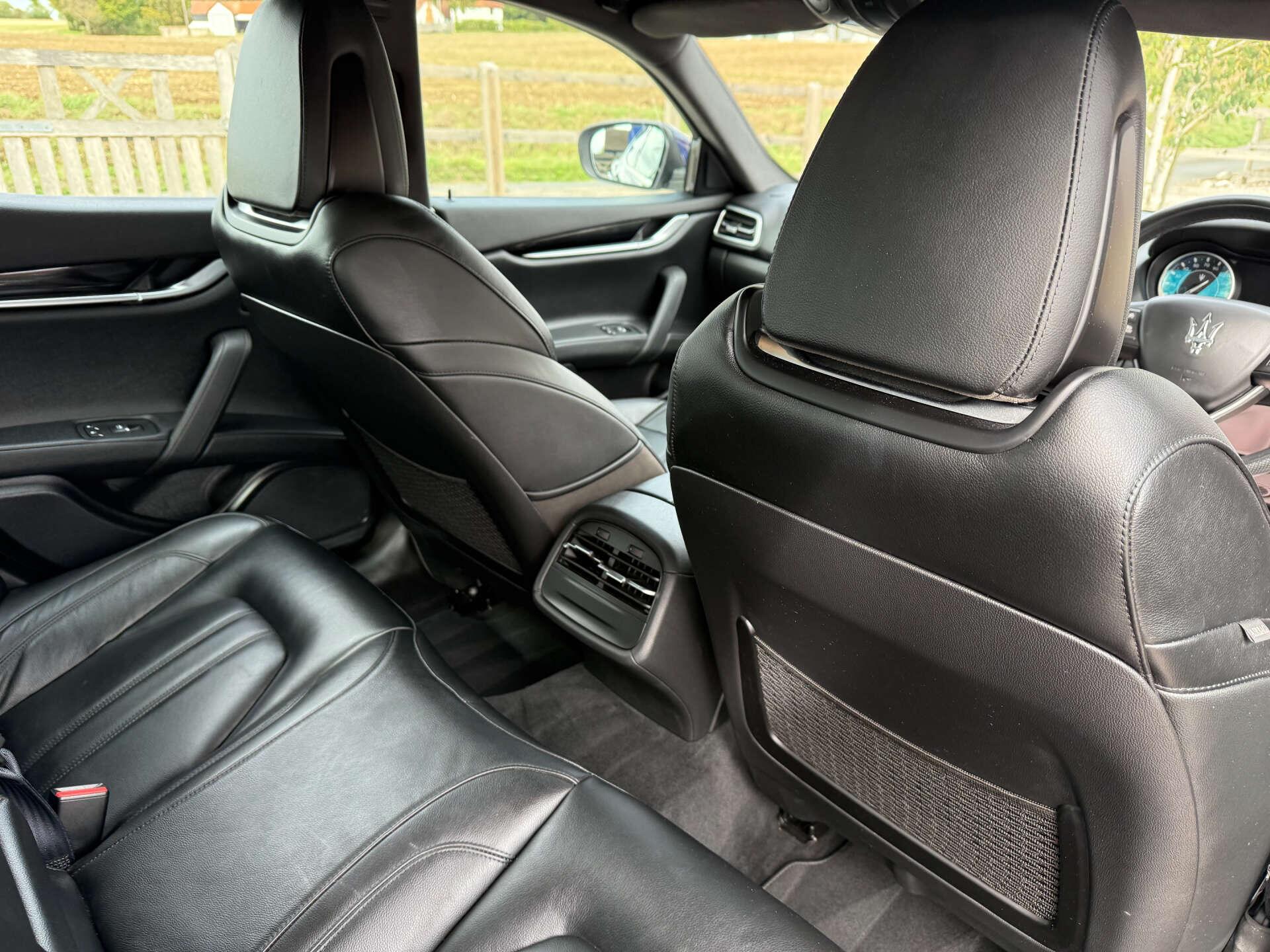 Maserati Ghibli view 15