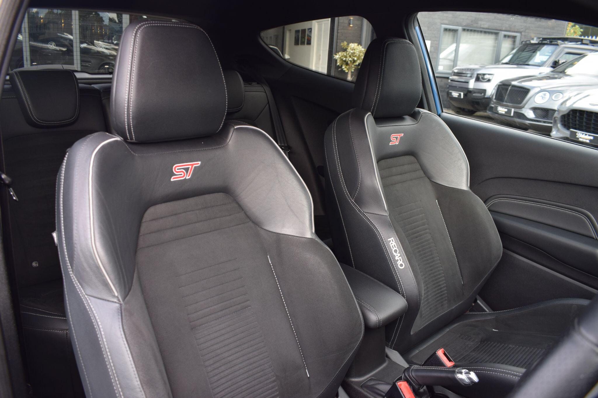 Ford Fiesta view 6