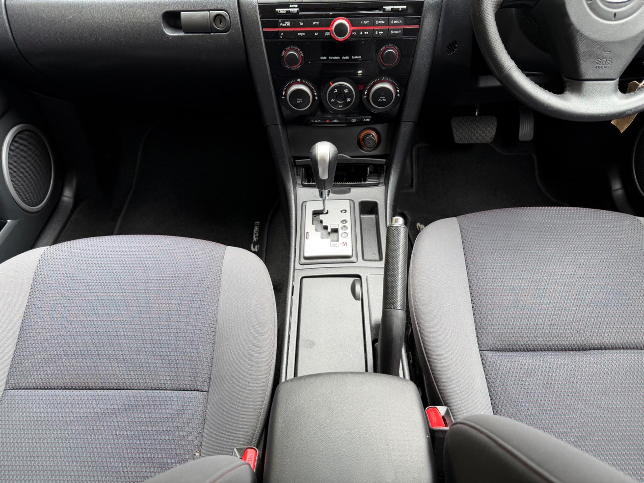 Mazda Mazda3 view 20