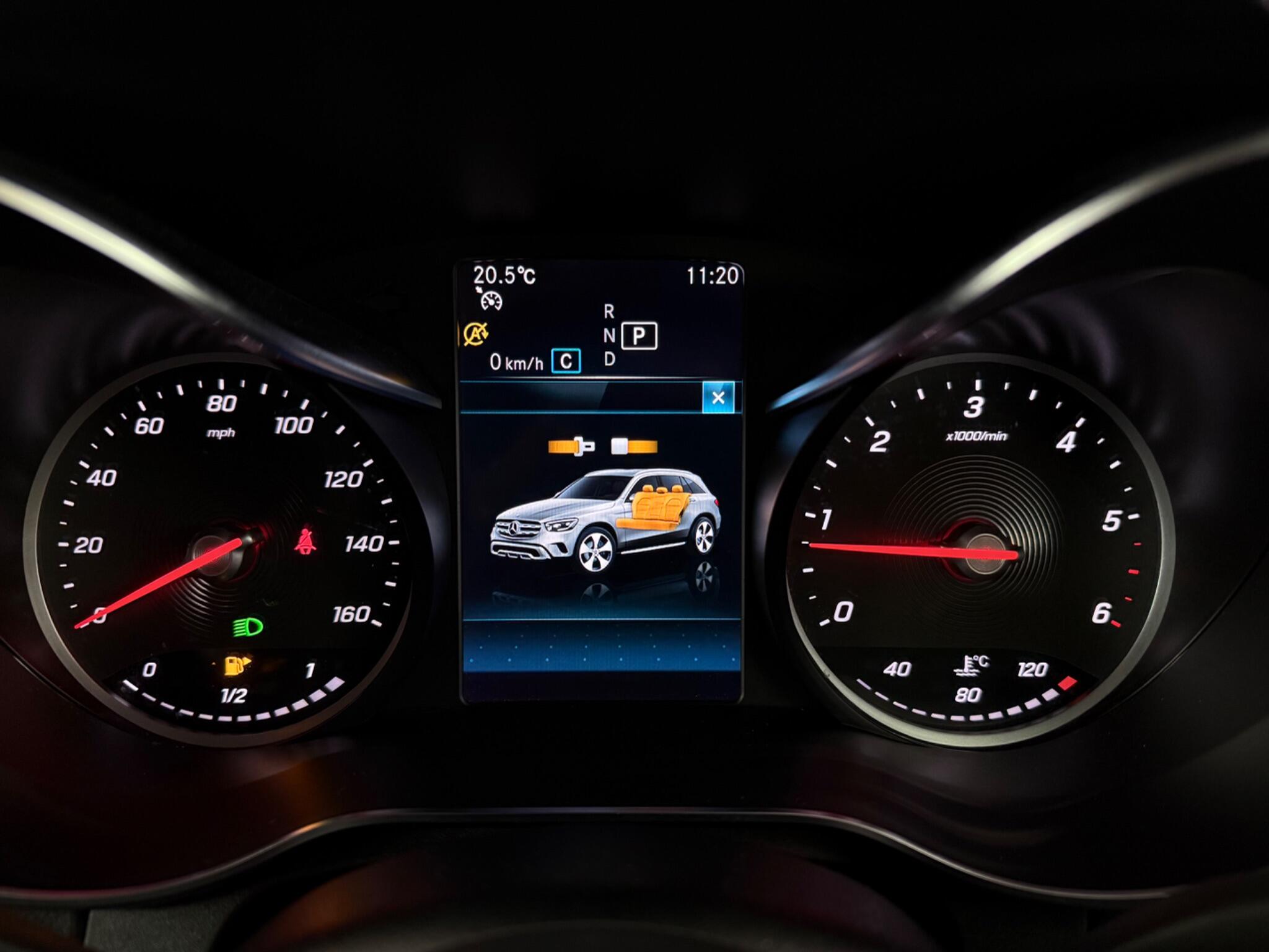Mercedes-Benz GLC view 17