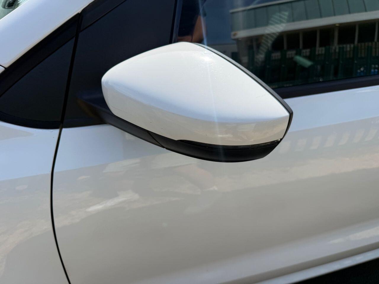Volkswagen Polo view 36