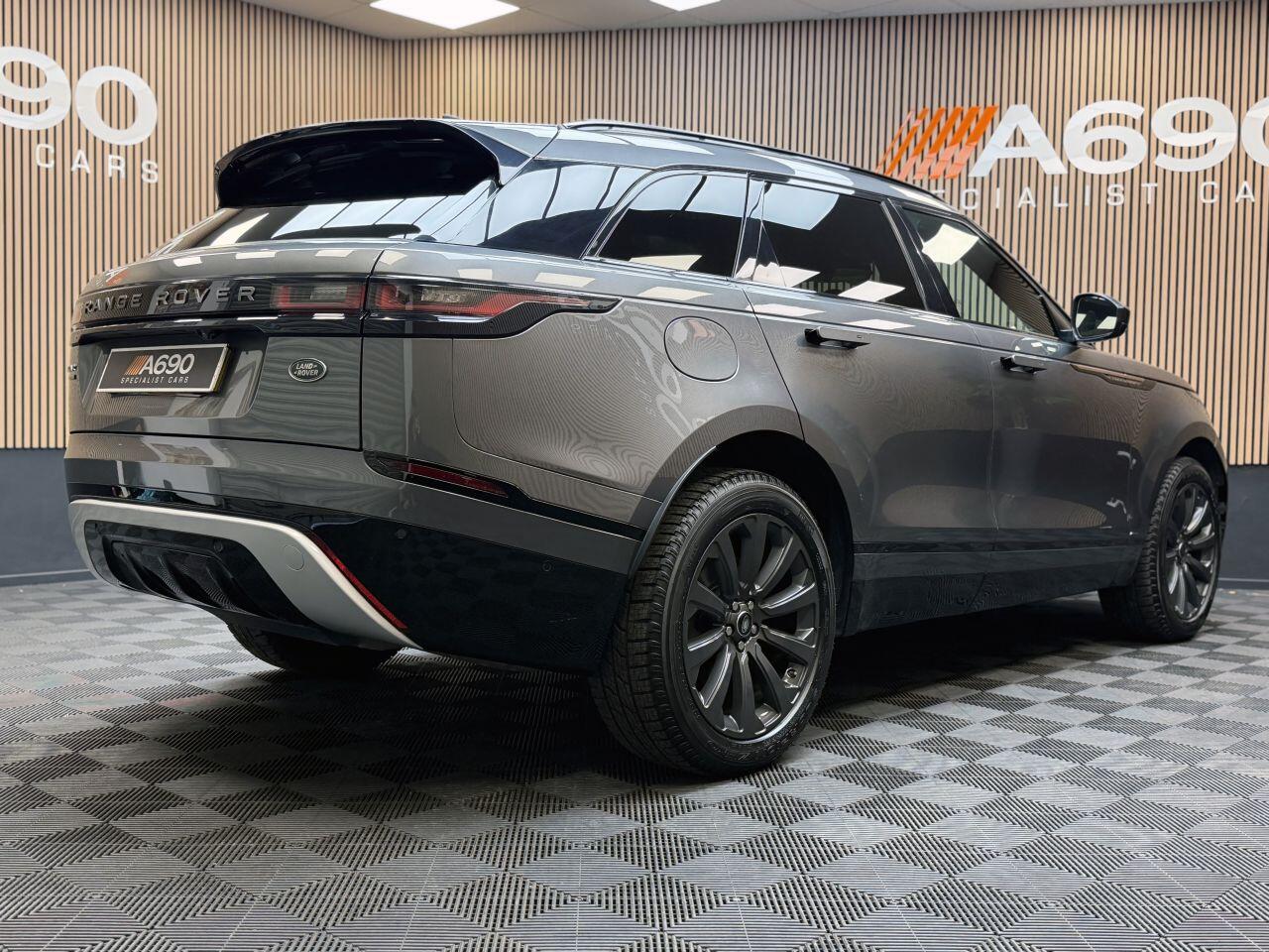 Land Rover Range Rover Velar view 7