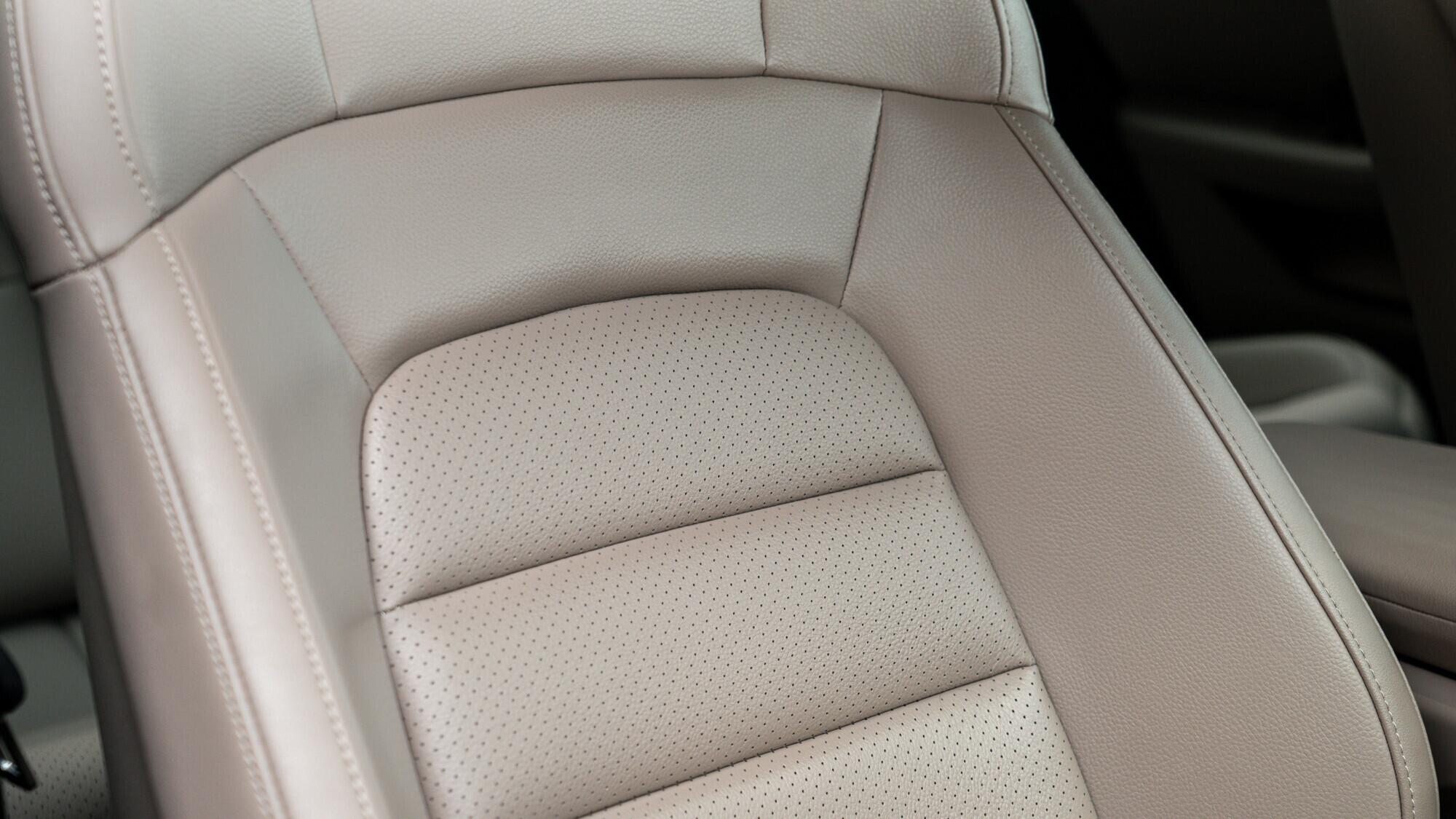 Porsche Taycan view 31