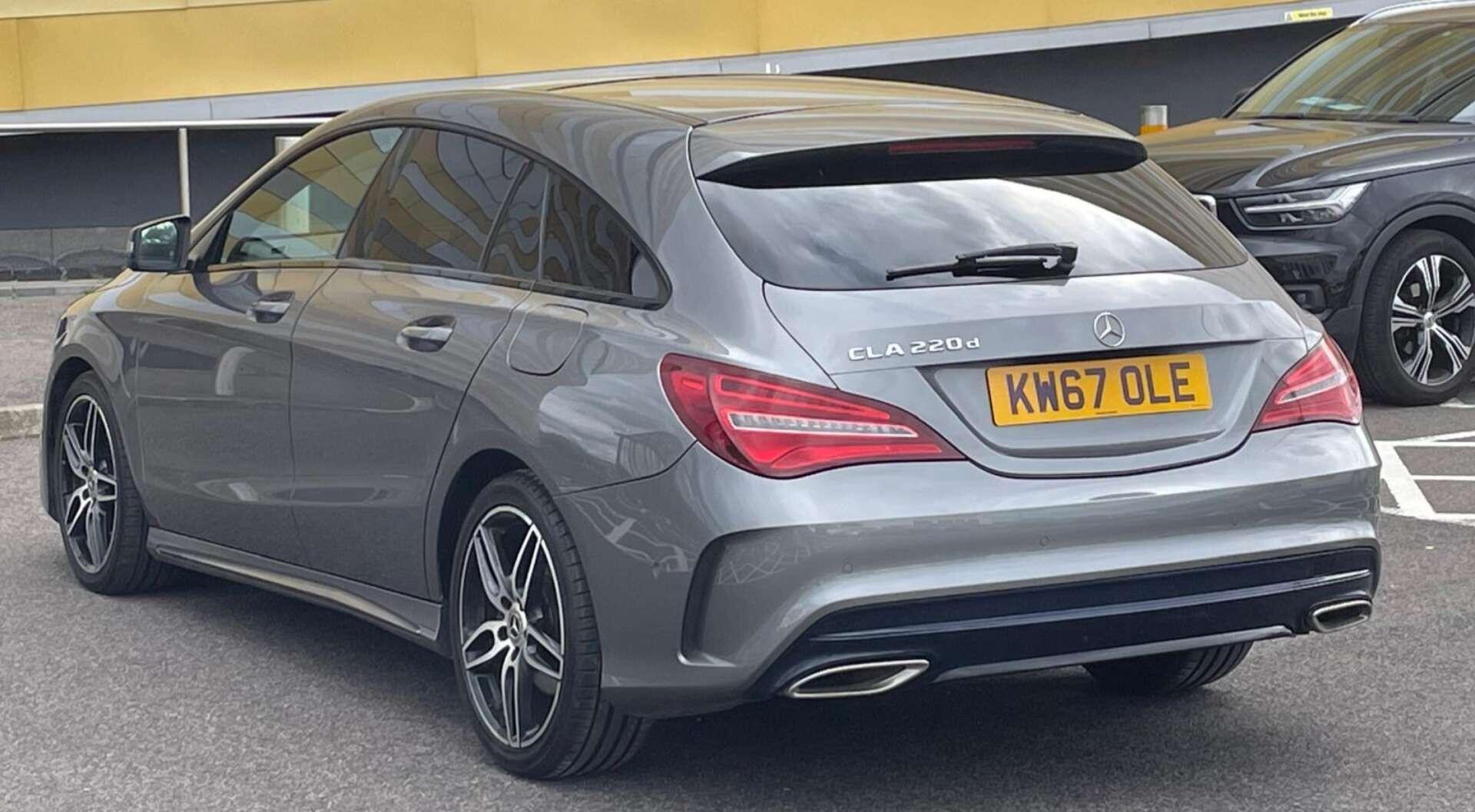 Mercedes-Benz Cla view 17