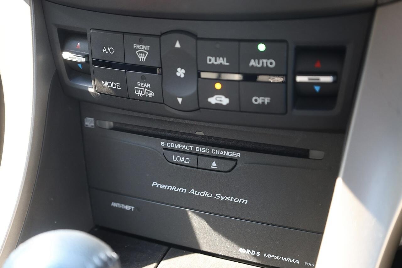 Honda Accord view 11