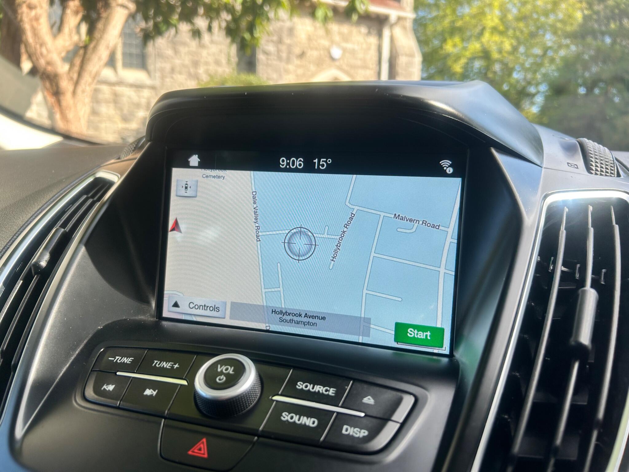 Ford Grand C-Max view 4