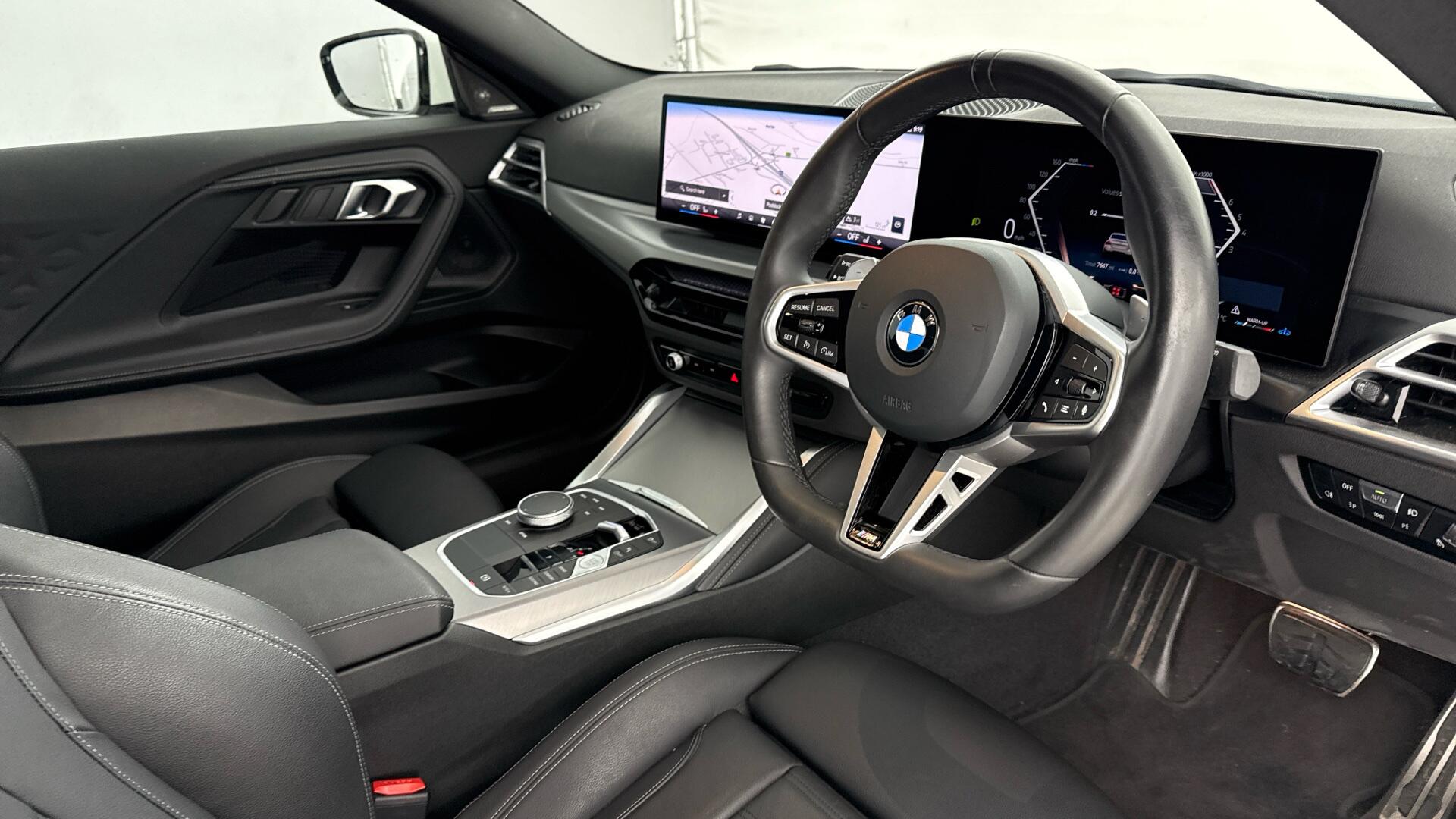 BMW 2 Series view 6