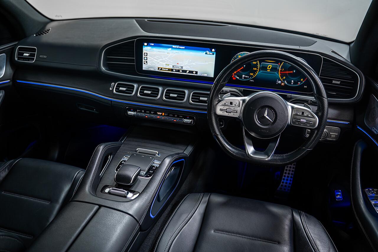 Mercedes-Benz Gle view 30