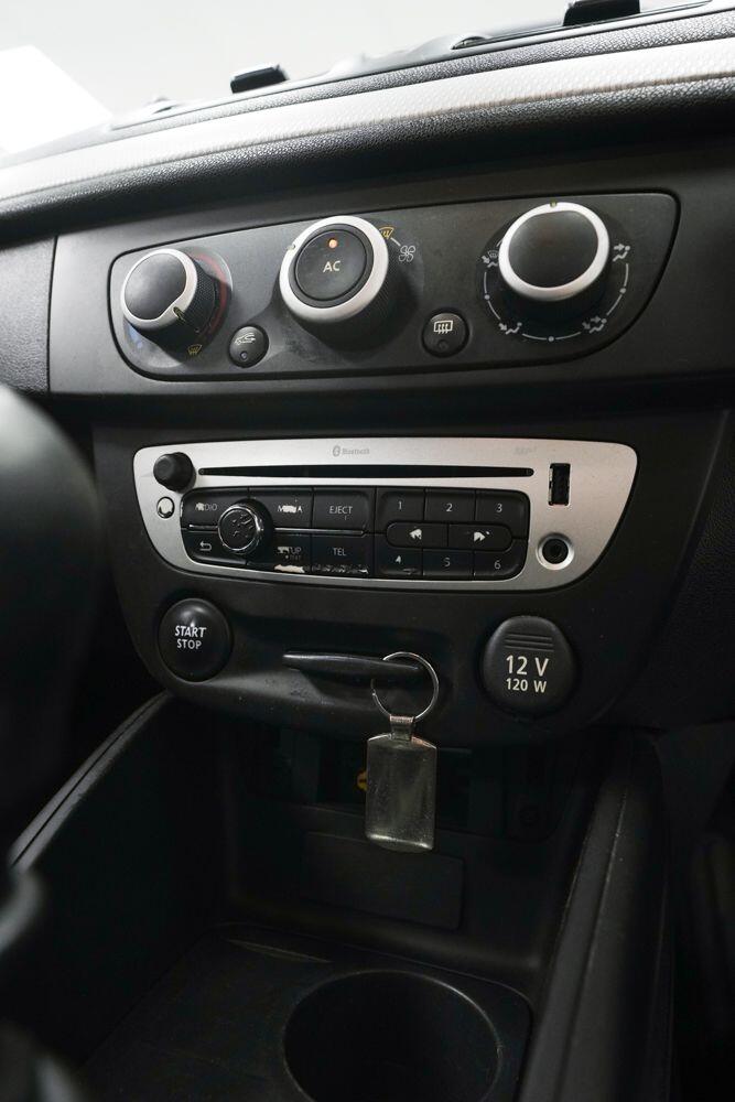 Renault Megane view 18