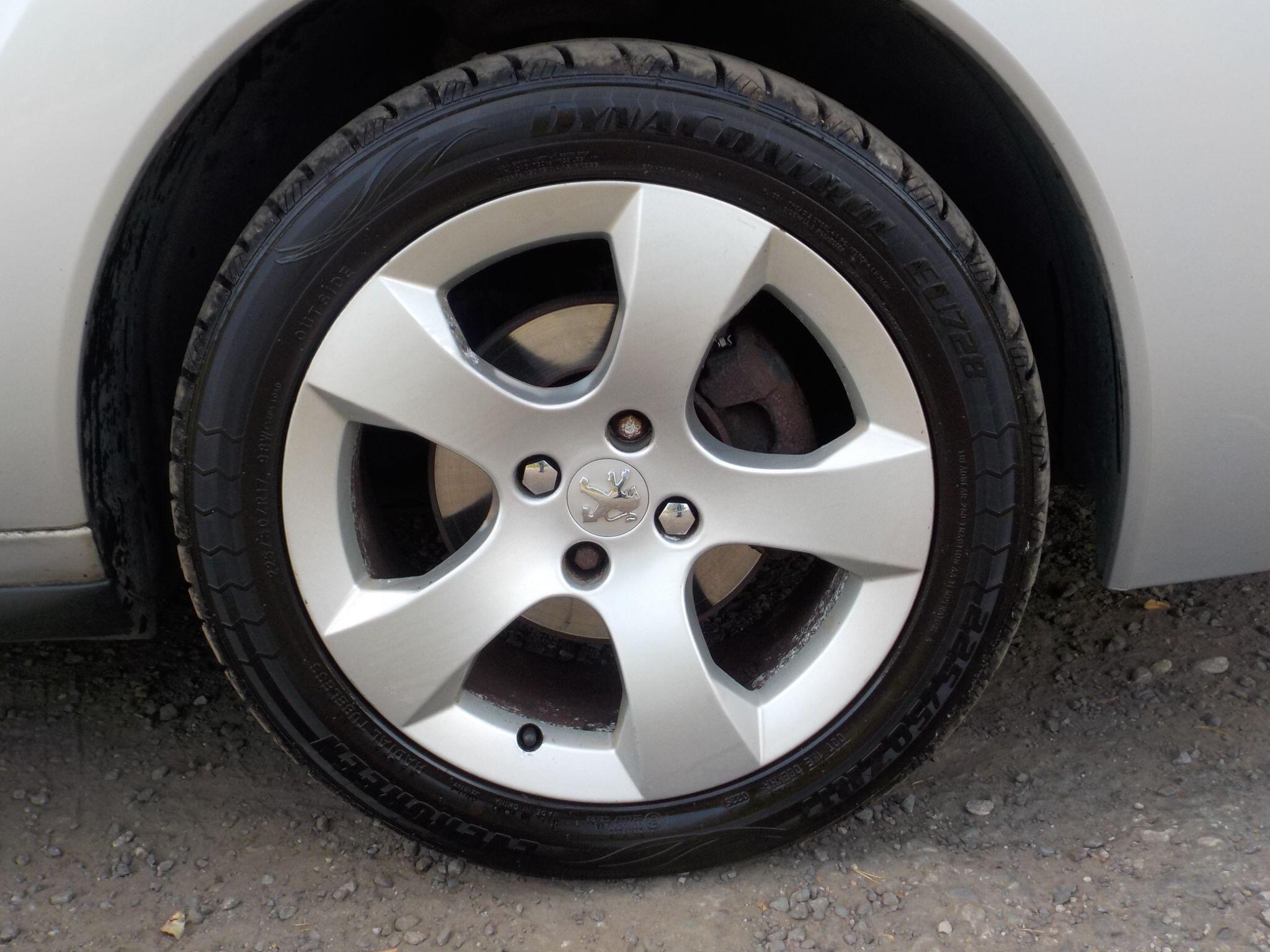 Peugeot 3008 1.6 HDi Active Euro 5 5dr