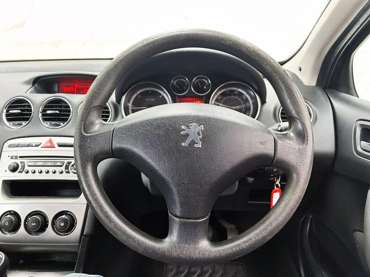 Peugeot 308 view 17