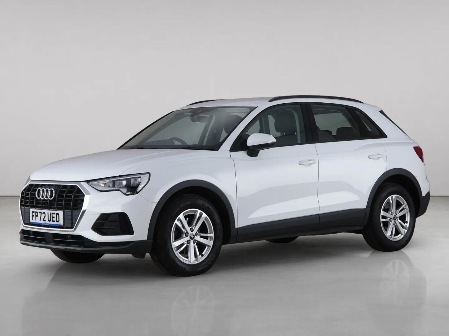 Audi Q3 view 2