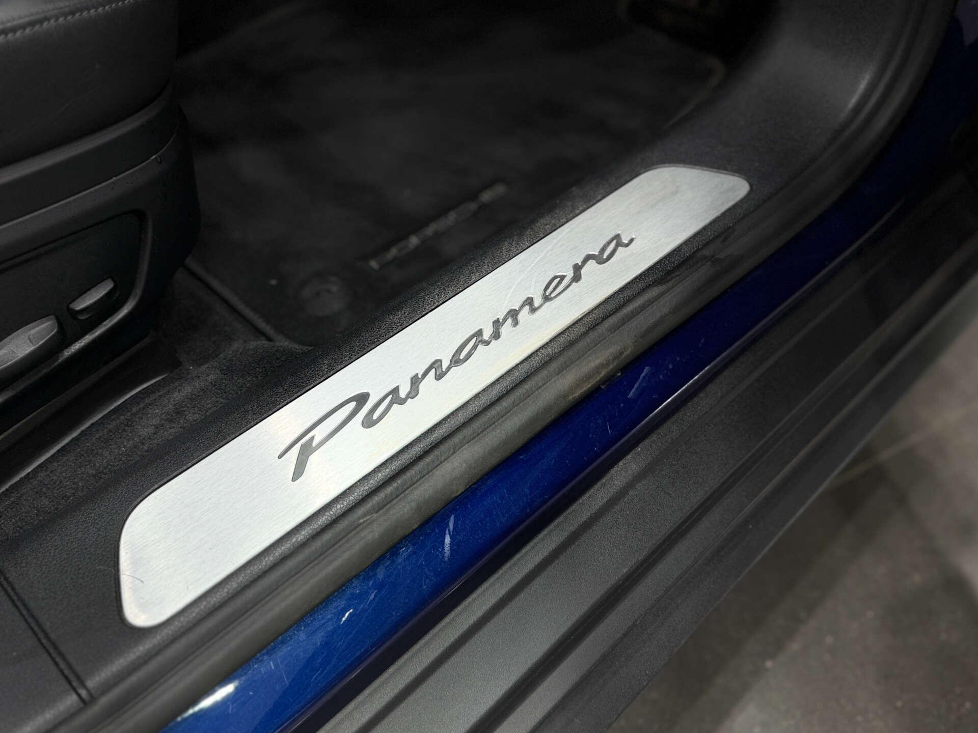 Porsche Panamera view 34