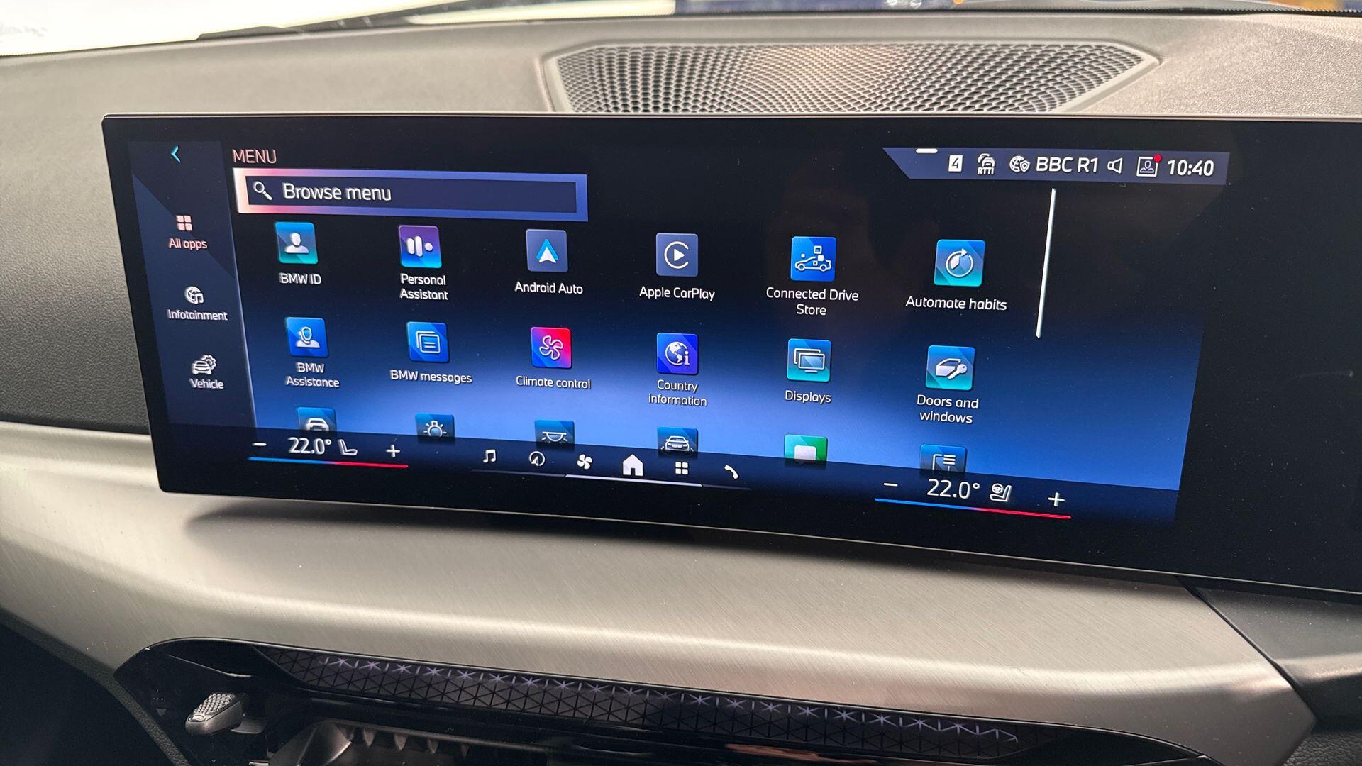 BMW 2 Series view 26