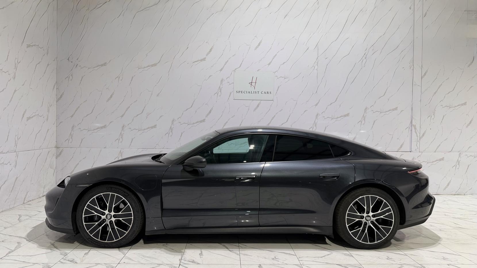 Porsche Taycan view 36