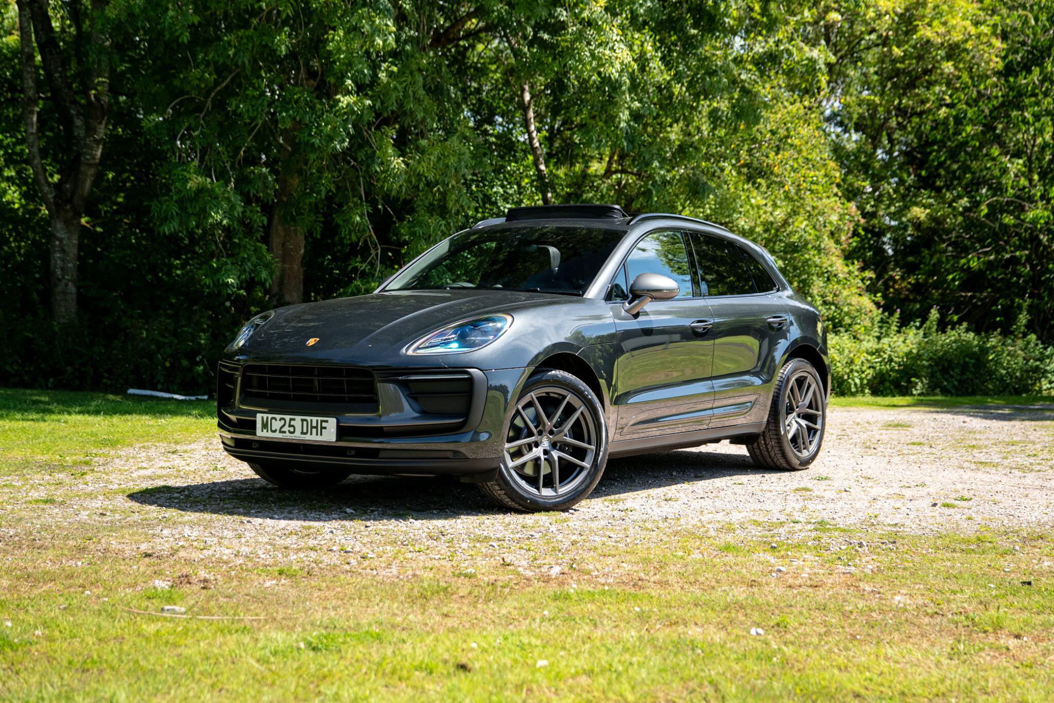 Porsche Macan view 52