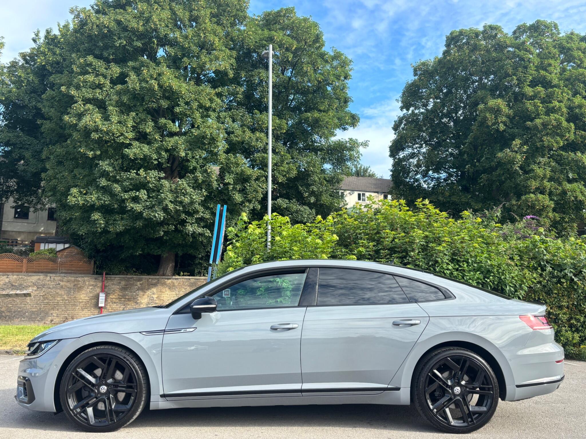 Volkswagen Arteon view 8