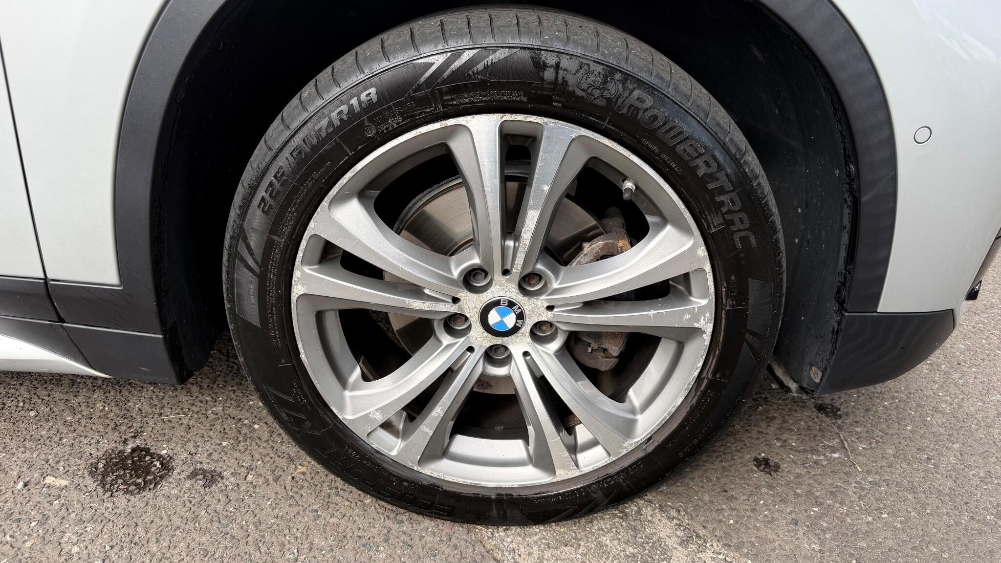 BMW X1 view 45