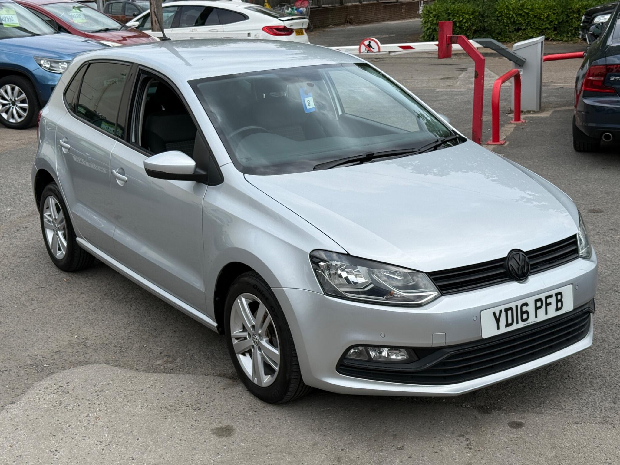 Volkswagen Polo - Image 5