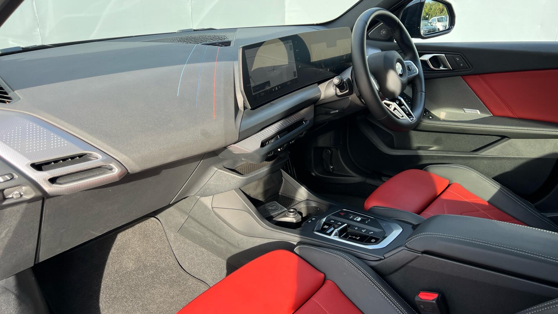 BMW 1 Series view 7