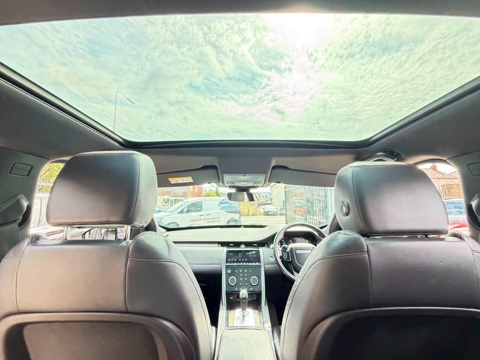 Land Rover Discovery Sport view 20