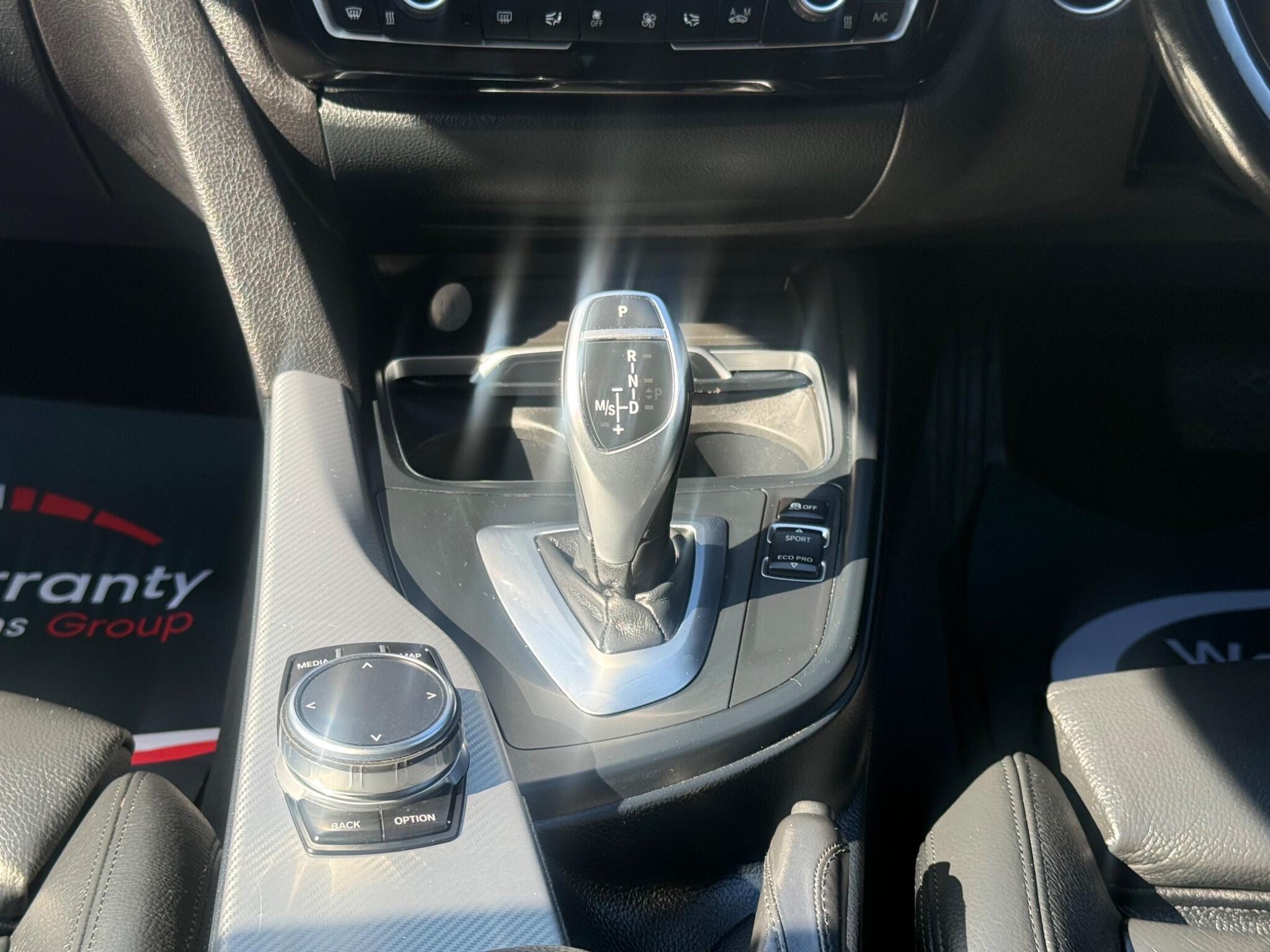BMW 3 Series view 18