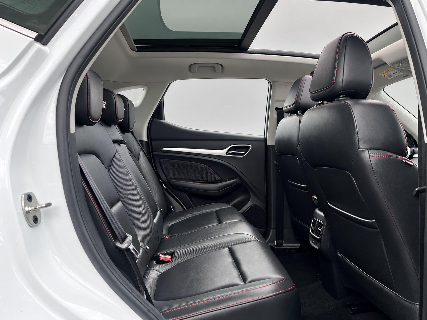 MG MG ZS view 31