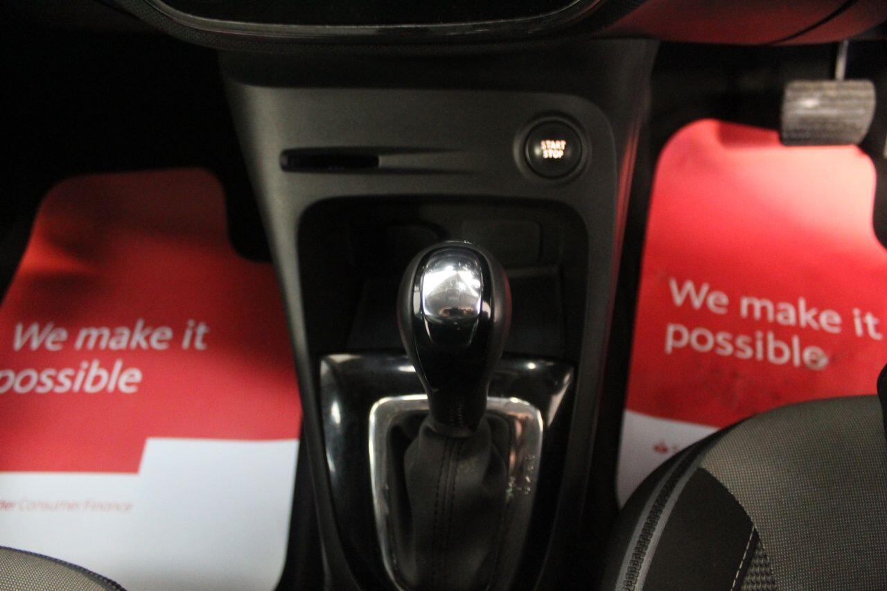 Renault Captur view 42