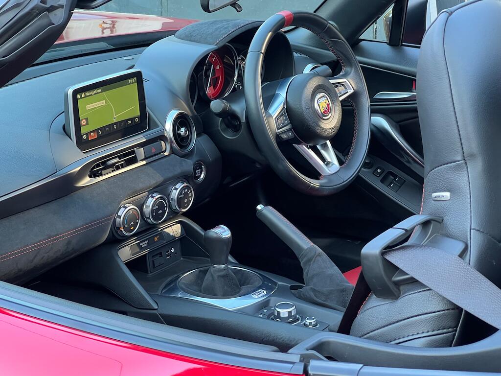 Abarth 124 Spider view 17
