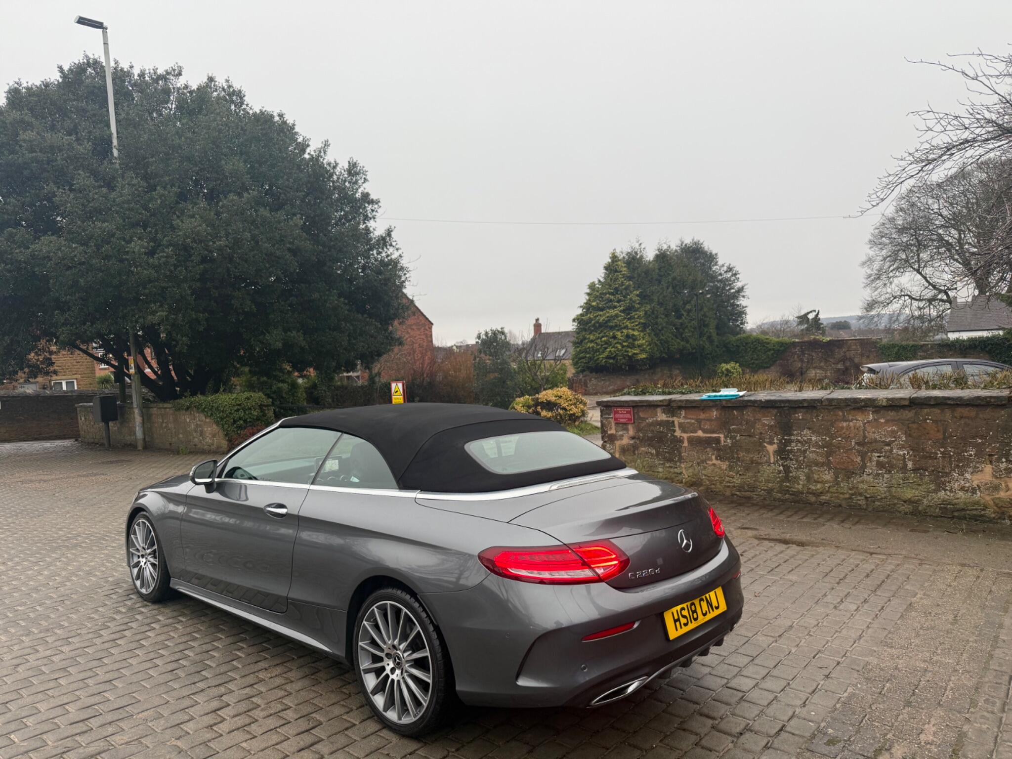 2018 Mercedes-Benz C Class image 12